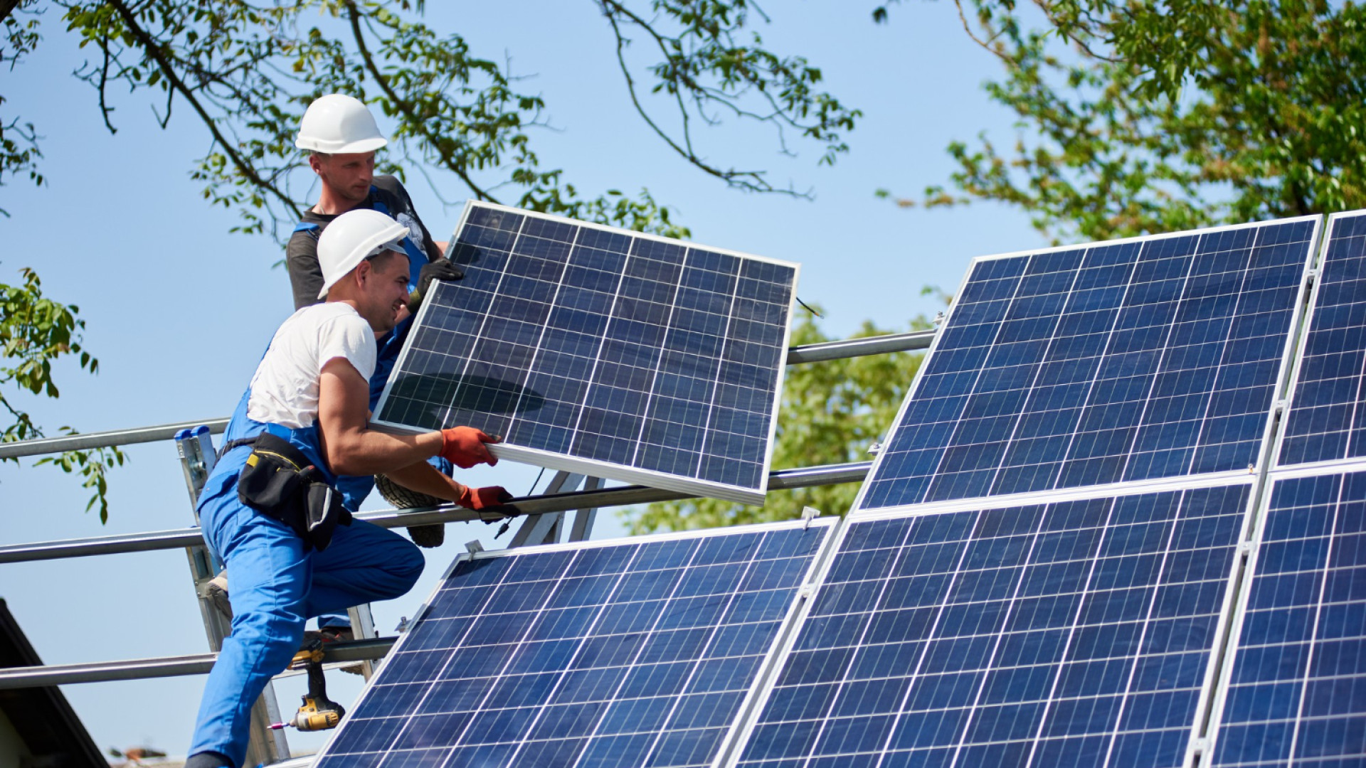 L'importance de collaborer avec une entreprise pour panneaux solaires certifiée RGE
